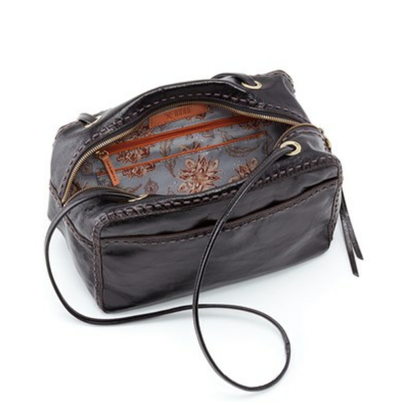 💰SOLD💰NWT《HOBO》Crux Vintage Inspired Bag - Picture 1 of 11